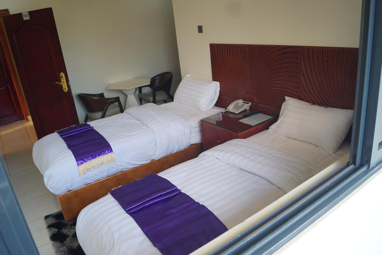 Hotel Ok Kampala Luaran gambar