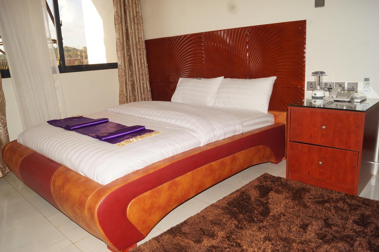 Hotel Ok Kampala Luaran gambar