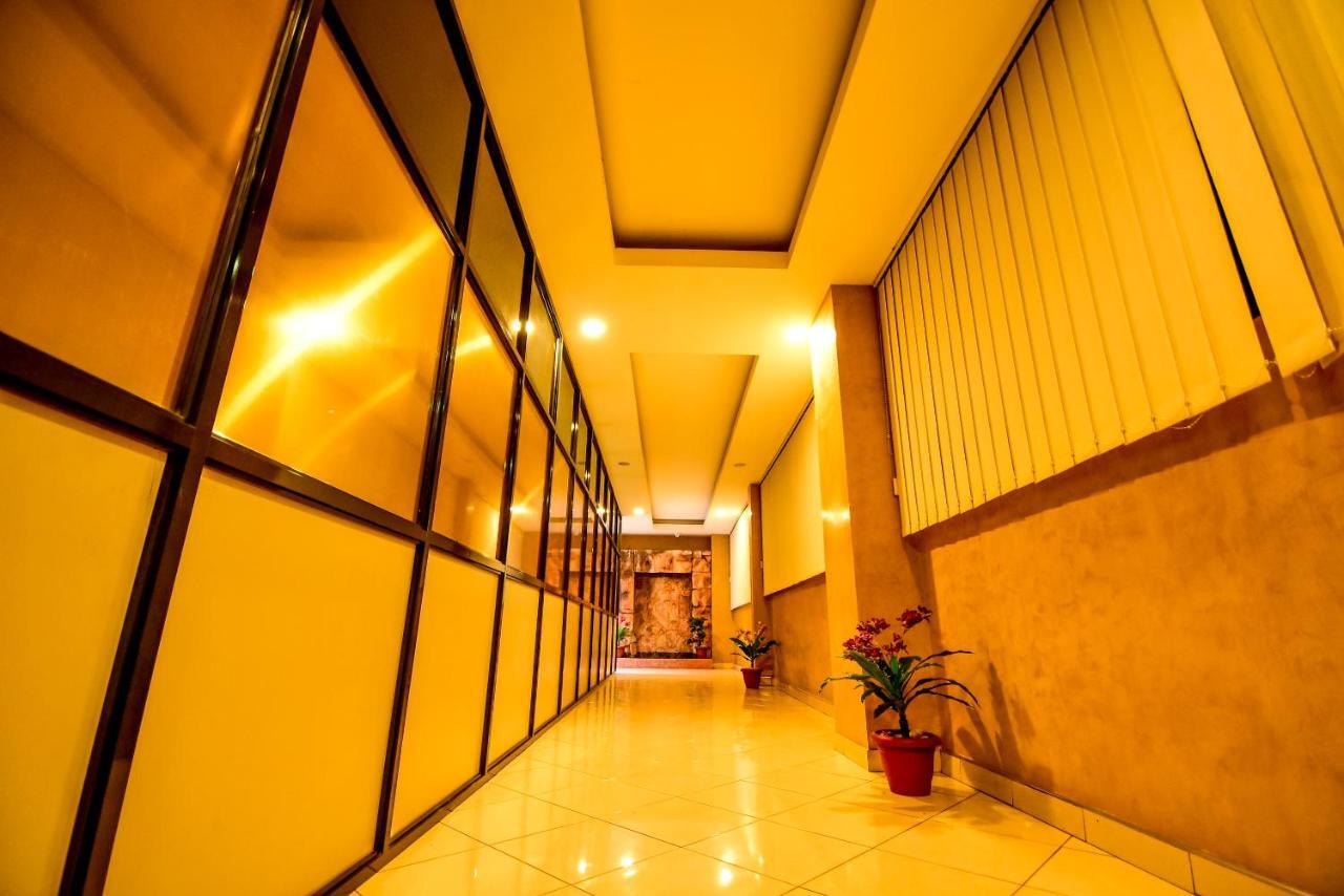 Hotel Ok Kampala Luaran gambar